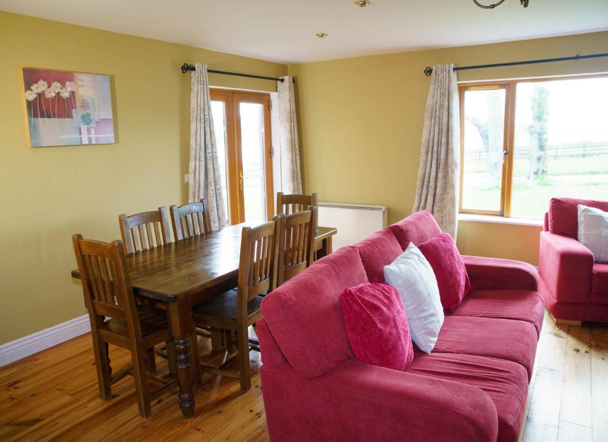 Dingle Courtyard Holiday Homes 3 Bed By Trident Holiday Homes المظهر الخارجي الصورة