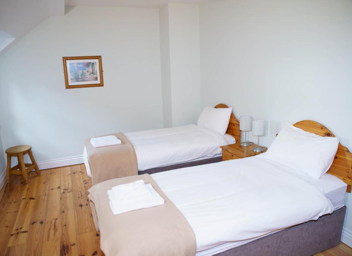 Dingle Courtyard Holiday Homes 3 Bed By Trident Holiday Homes المظهر الخارجي الصورة